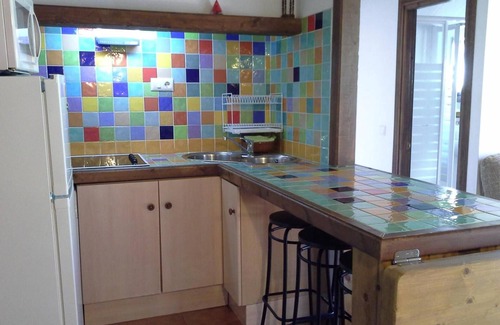Peñamellera Alta Apartamento | Apartamento 'Rural Rubó' con vistas a la montaña, terraza privada y Wi-Fi