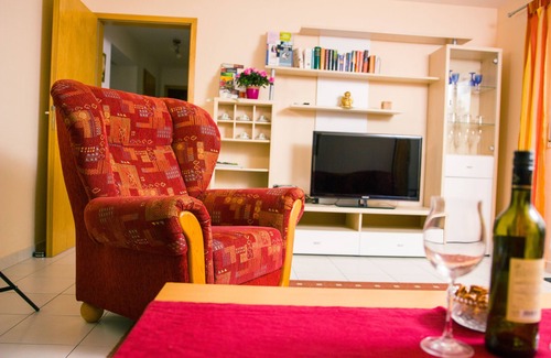 Pforzheim Apartamento | Apartamento rústico 65qm2 en la casa de huéspedes Nagoldblick 4 estrellas