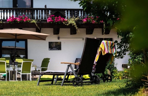 Arnetsried Apartamento | Apartment Suite Bauernstube - with infrared cabin and balcony with a view of the Bavarian Forest mountain range
