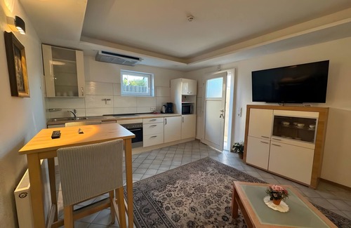 Neuhof Apartamento | Apartment 'Souterrain Nr 9' with Shared Garden and Wi-Fi