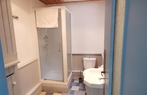 Guemene-sur-Scorff Apartamento | Apartamento-Estándar-Baño en la habitacion-Vista al Jardín
