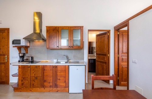Ariany Apartamento | Apartamento 'S Hort Can Capità Estudio Balcón 10' cerca del mar con piscina compartida y Wi-Fi