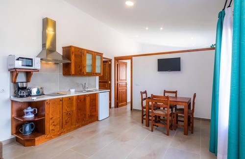 Ariany Apartamento | Apartamento 'S Hort Can Capità Estudio Balcón 10' cerca del mar con piscina compartida y Wi-Fi