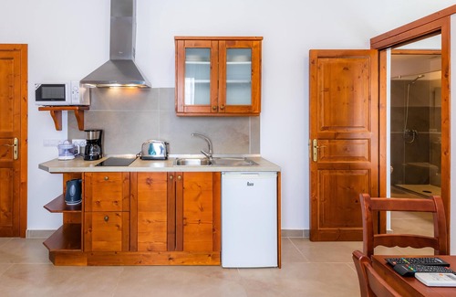 Ariany Apartamento | Apartamento 'S Hort Can Capità Estudio Balcón 8' cerca del mar con piscina compartida y Wi-Fi