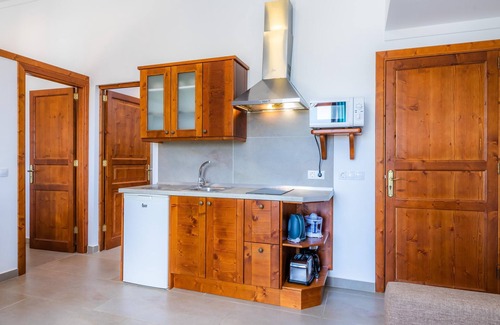 Ariany Apartamento | Apartamento 'S Hort Can Capità Estudio Balcón 7' cerca del mar con piscina compartida y Wi-Fi