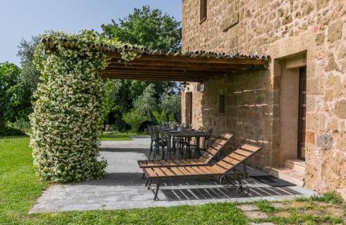 Sorano Apartamento | Apartment Salvia by Interhome