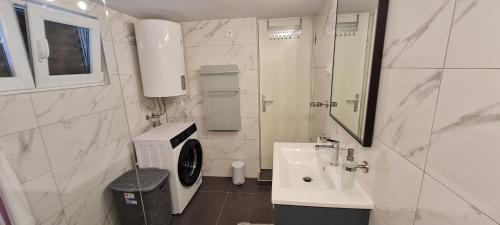 Kastel Sucurac Apartamento | Apartment San Giorgio
