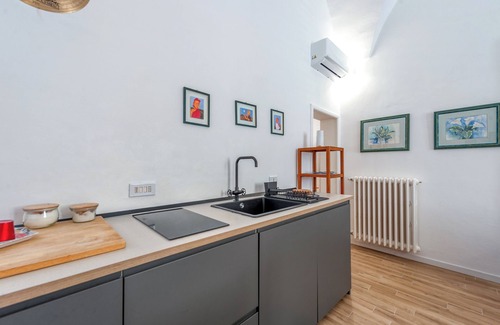 Lecce Apartamento | Apartamento 'Sanbiagioapartment' con balcón, Wi-Fi y aire acondicionado