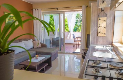 Pobri Apartamento | Apartment Sandra by Interhome