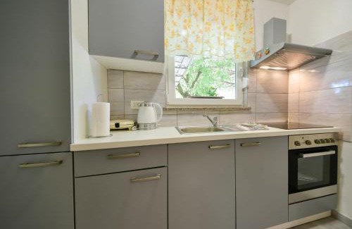 Rukavac Apartamento | Apartment Sandra by Interhome