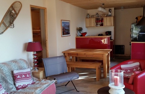 Les Angles Apartamento | FIR Apartamento en chalet con vistas al lago Matemale