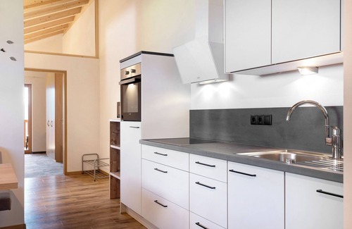 Maranza Apartamento | Apartamento 'Schöne Aussicht' con vistas a la montaña, balcones y Wi-Fi