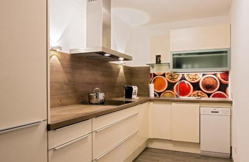 Mondsee Apartamento | Apartment Schafbergblick mit Balkon ID 8607747 und Apartment Himmelspforte mit Balkon ID 8607779