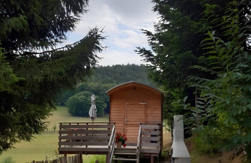 Seelbach Apartamento | Apartment 'Schäferwagen' with Mountain View, Shared Garden and Wi-Fi