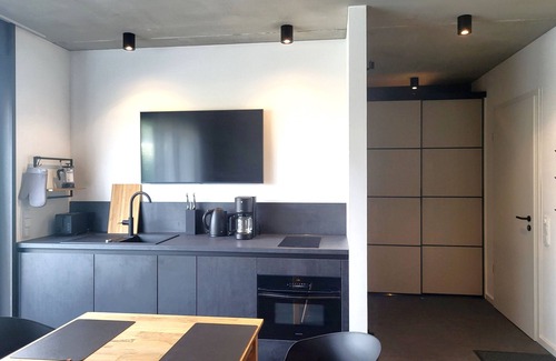 Muldestausee Apartamento | Apartment 'Schlossterrassen 8a' with Private Terrace, Shared Garden and Wi-Fi