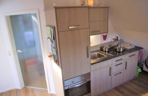 Roensahl Apartamento | Apartamento 'Schmitzebrinks Ferienwohnung' con jardín compartido y Wi-Fi