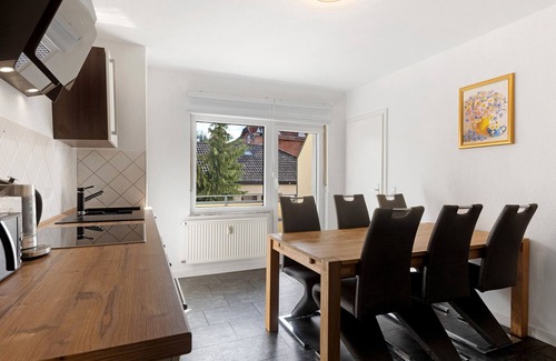 Bad Wildungen Apartamento | Apartment 'Schneider' with Balcony and Wi-Fi