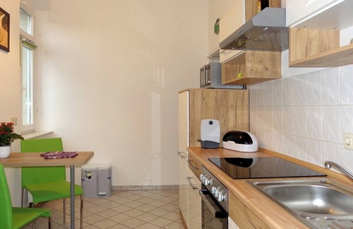 Dohna Apartamento | Apartamento 'Schöne 2 Raumwng' con balcón y Wi-Fi