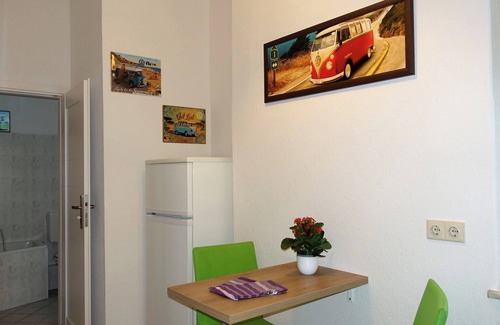 Dohna Apartamento | Apartamento 'Schöne 2 Raumwng' con balcón y Wi-Fi