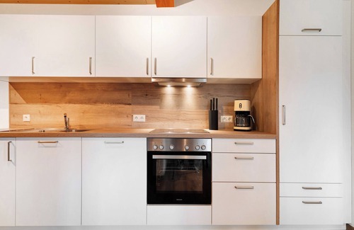 Oberkirch Apartamento | Apartamento 'Schwarzwaldglück' con vistas a la montaña, terraza privada y Wi-Fi