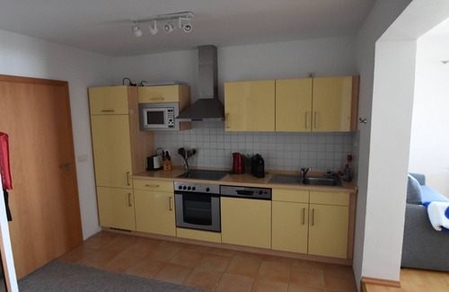 Kummerow Apartamento | Apartamento 'Seeblick Kummerow' con vistas al lago, terraza compartida y Wi-Fi