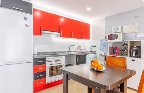 Golf Bahia Apartamento | Apartamento 'Sierra Cortina Resort' con vistas a la montaña, Wi-Fi y aire acondicionado