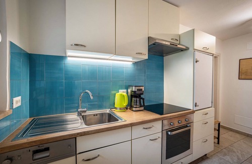 Pfalzen Apartamento | Apartamento 'Silbernagl Sonnig Mit Gartenblick' con vistas al lago, terraza compartida y Wi-Fi