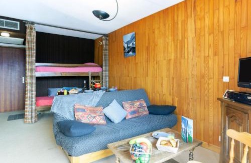 La Toussuire Apartamento | Apartment Simiane-2 by Interhome