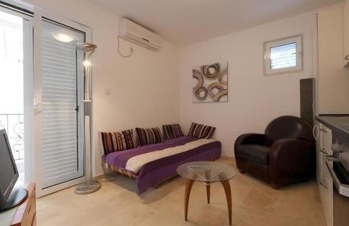 Sveti Stefan Apartamento | Apartment Skada