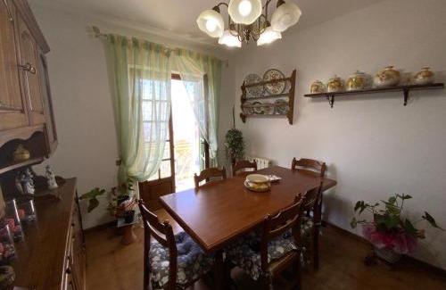 Stazzema Apartamento | Apartment - Sleeps 2 Balcony & Parking