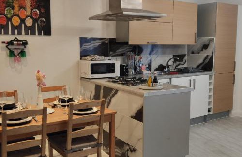 Alibon Apartamento | Apartment - Sleeps 4 - Balcony - Parking