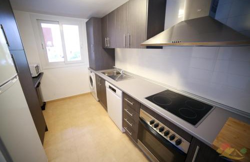 Torre-Pacheco Apartamento | Apartment - Sleeps 4 - Pool - Terrace - Parking