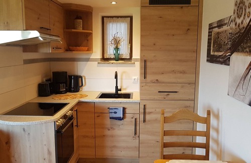 Tuntenhausen Condominio | Apartment small but nice