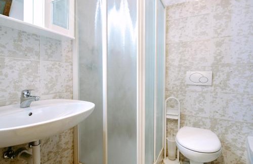 Mazzin Apartamento | Apartment Solaria-2 by Interhome