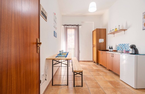 Casteldaccia Apartamento | Apartamento 'Sole e Amore' con Balcón, Wi-Fi y Aire Acondicionado