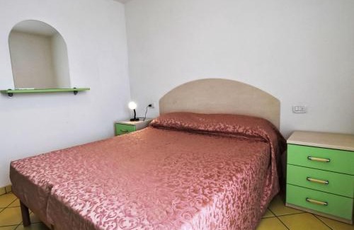 Rosapineta Apartamento | Apartment Solmare-52 by Interhome