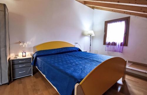 Rosapineta Apartamento | Apartment Solmare-54 by Interhome