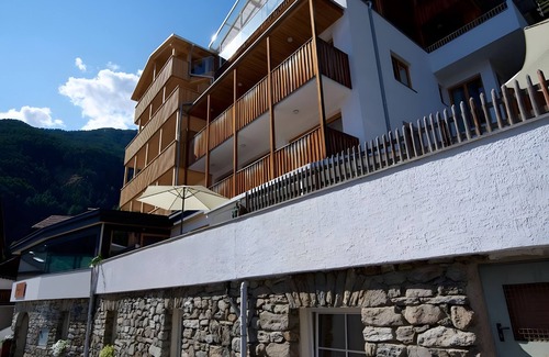 Burgusio Apartamento | Apartment 'Sonnenaufgang 3' with Mountain View, Shared Terrace and Wi-Fi