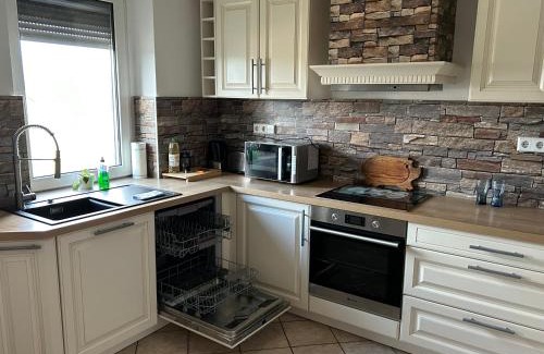Mittelbach Apartamento | Apartment Sonnenblick in Mittelbach Chemnitz- Voll ausgestattet, ruhig und zentral wohnen