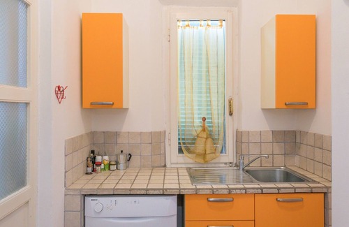 Rosignano Solvay Apartamento | Apartment 'Spiagge Bianche' with Air Conditioning