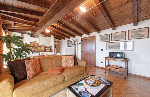 Veleso Apartamento | Apartamento 'Splendido loft panoramico' con vistas al lago y Wi-Fi