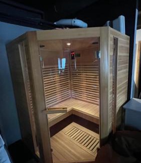 Golcuv Jenikov Apartamento | Apartment Sport & Sauna Prague