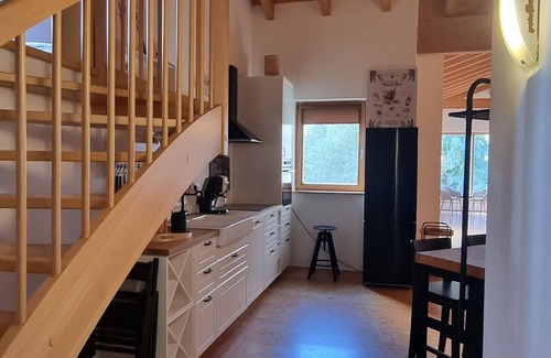Hassfurt Apartamento | Apartamento 'Stützenmühle' con terraza privada y Wi-Fi