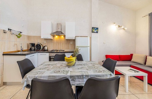 Stara Baska Apartamento | Apartamento en Stara Baška, Island Krk, Croacia para 5 personas