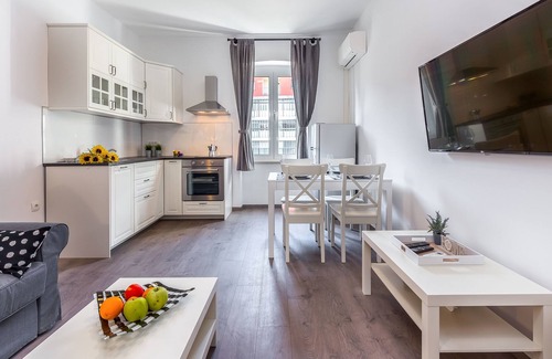 Rijeka Apartamento | Apartment Stay IN