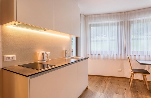 Santo Stefano Apartamento | Apartamento "Stefansdorf Wohnung 6" con vistas a la montaña, Wi-Fi, jardín, balcón y barbacoa