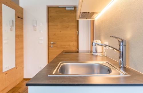 Santo Stefano Apartamento | Apartamento "Stefansdorf Wohnung 6" con vistas a la montaña, Wi-Fi, jardín, balcón y barbacoa