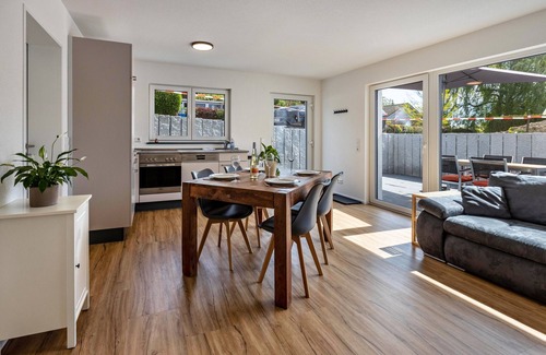 Gaienhofen Apartamento | Apartamento 'Stegmann Horn' con terraza privada y Wi-Fi