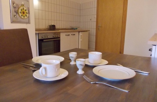 Ofterdingen Apartamento | Apartment "Steinlachtal" district Tübingen fiber optic connection W-lan free of charge.