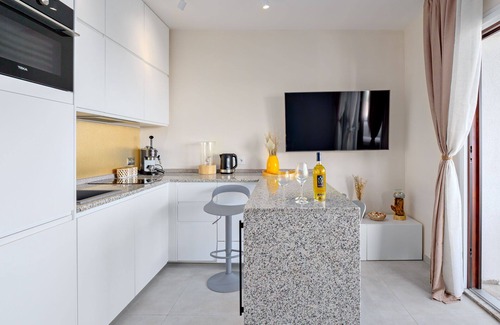 Badesi Apartamento | Apartment Suono del Blu in charming residence with the pool in Badesi